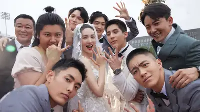 Con Đường Rực Lửa